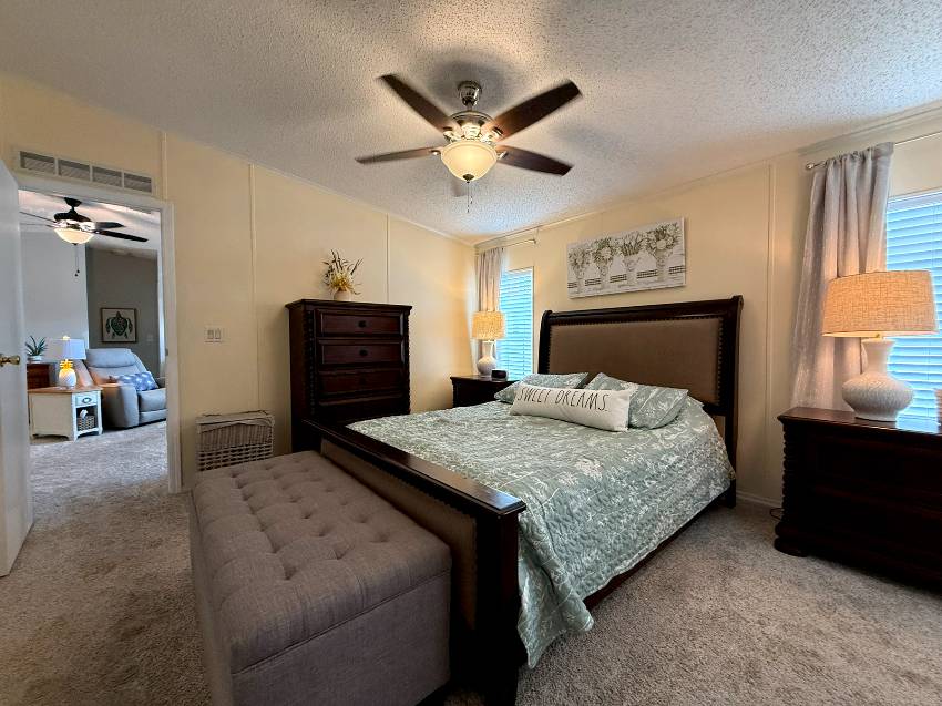 261 Gardenia Ln a Parrish, FL Mobile or Manufactured Home for Sale